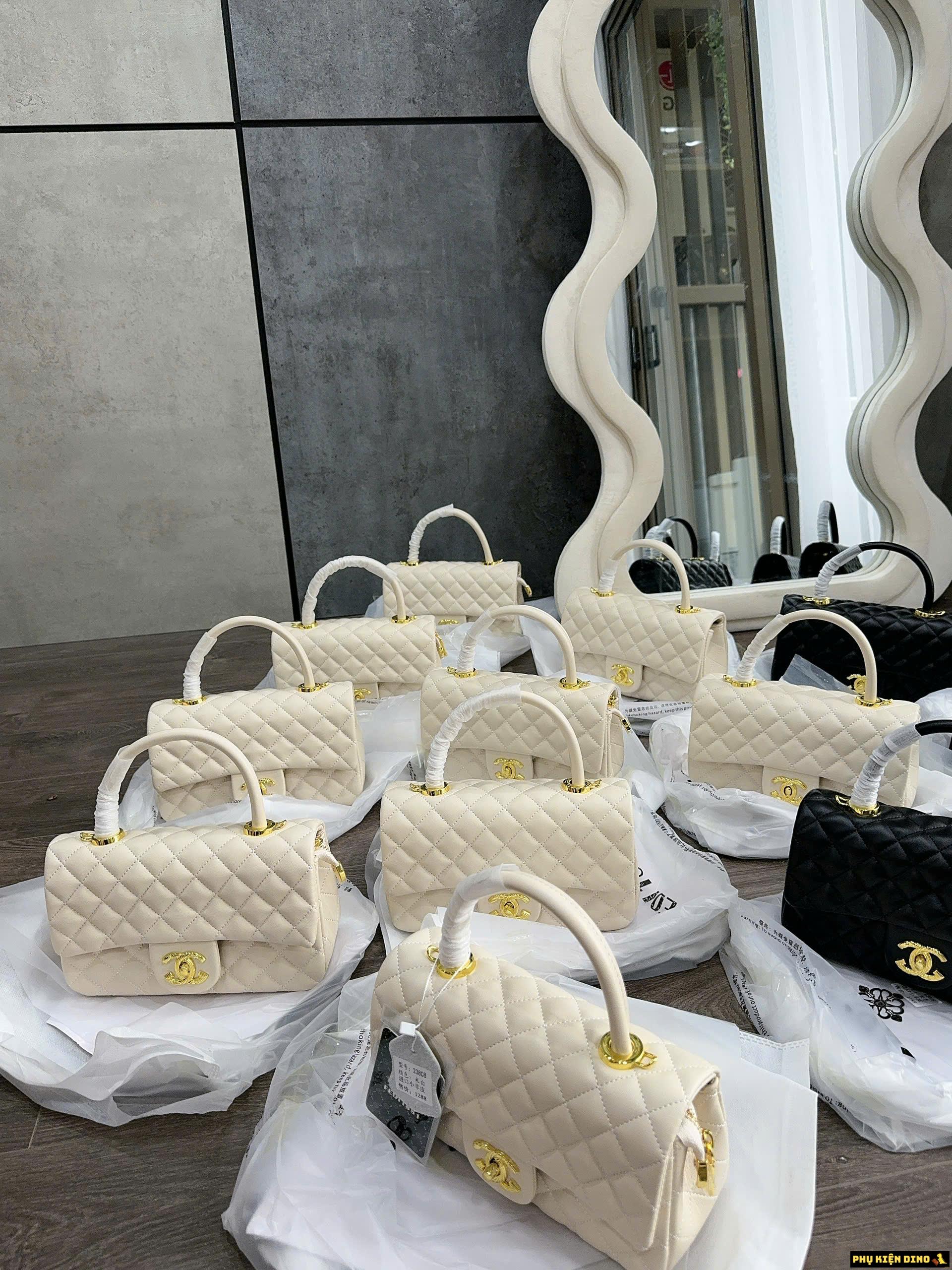 Túi Chanel Classic Màu Đen Logo Vàng Màu Trắng Đen 7 Túi Chanel Classic Màu Trắng Kem Trần Trám