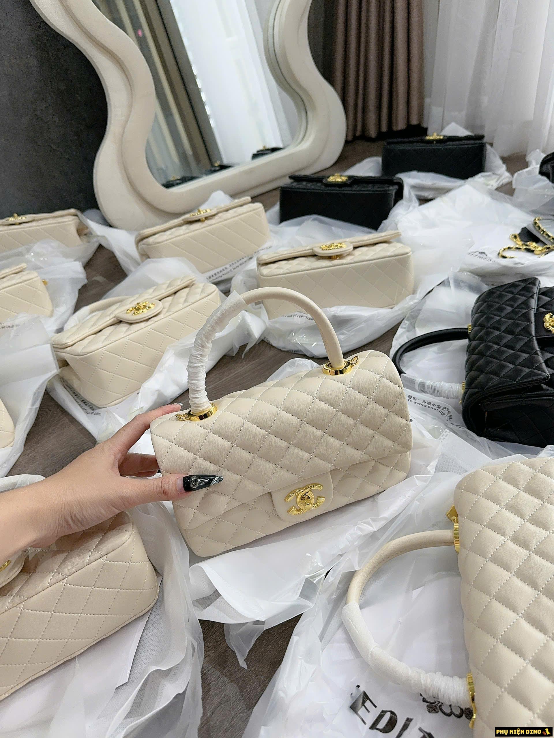 Túi Chanel Classic Màu Đen Logo Vàng Màu Trắng Đen 5 Túi Chanel Classic Trần Trám