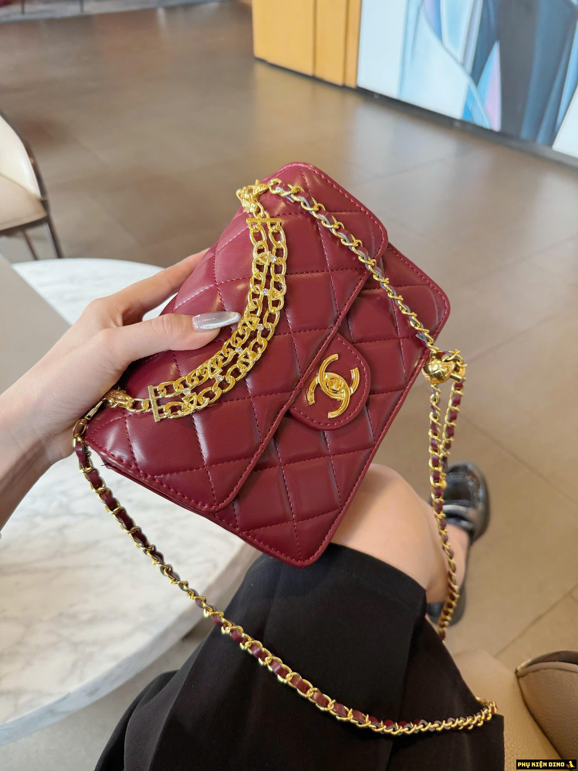 Túi Chanel Flap Bag Calfskin Túi Chanel Dây Rút Trắng Đen Đỏ 8 Túi Chanel Flap Bag Calfskin Dây Rút Màu Đỏ