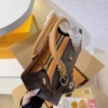 Túi Công Sở LV Louis Vuitton Nâu Quai Vàng