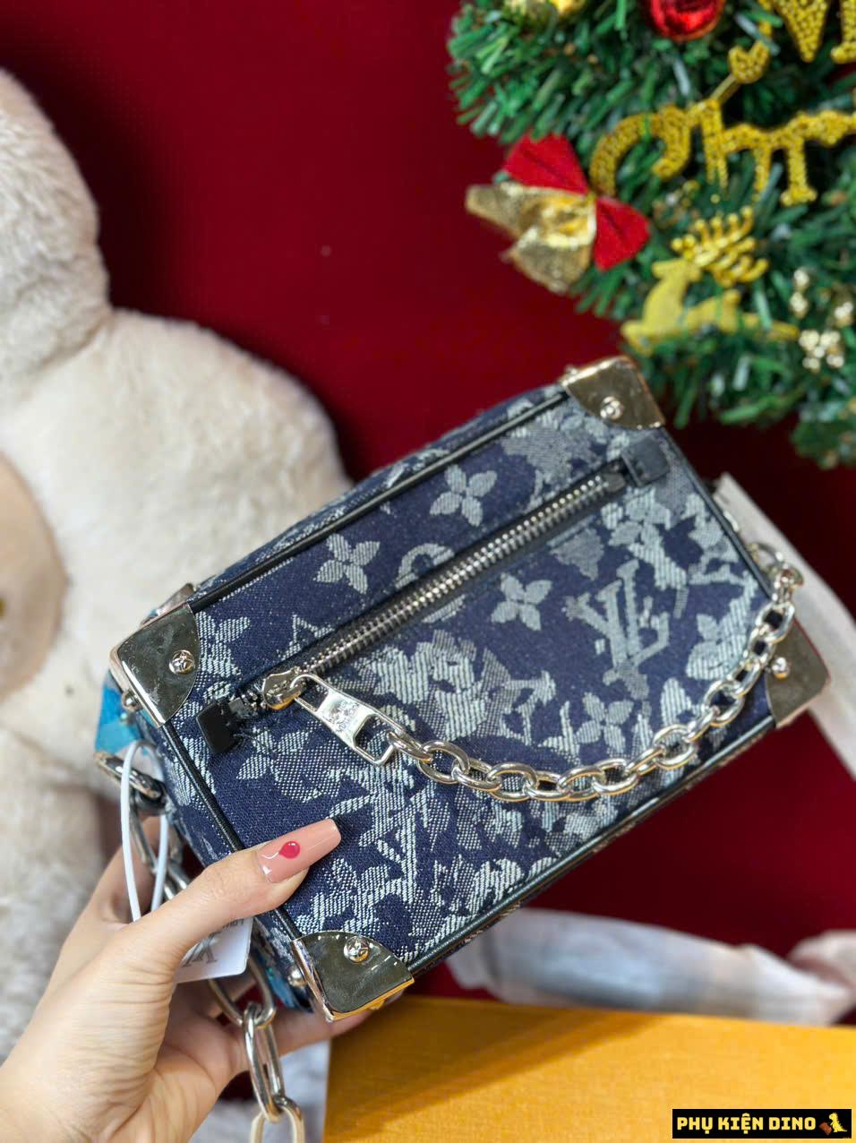 Túi Đeo Chéo Louis Vuitton LV Mini Soft Trunk Denim Nâu Đen 7 Túi Đeo Chéo Nam Louis Vuitton LV Denim
