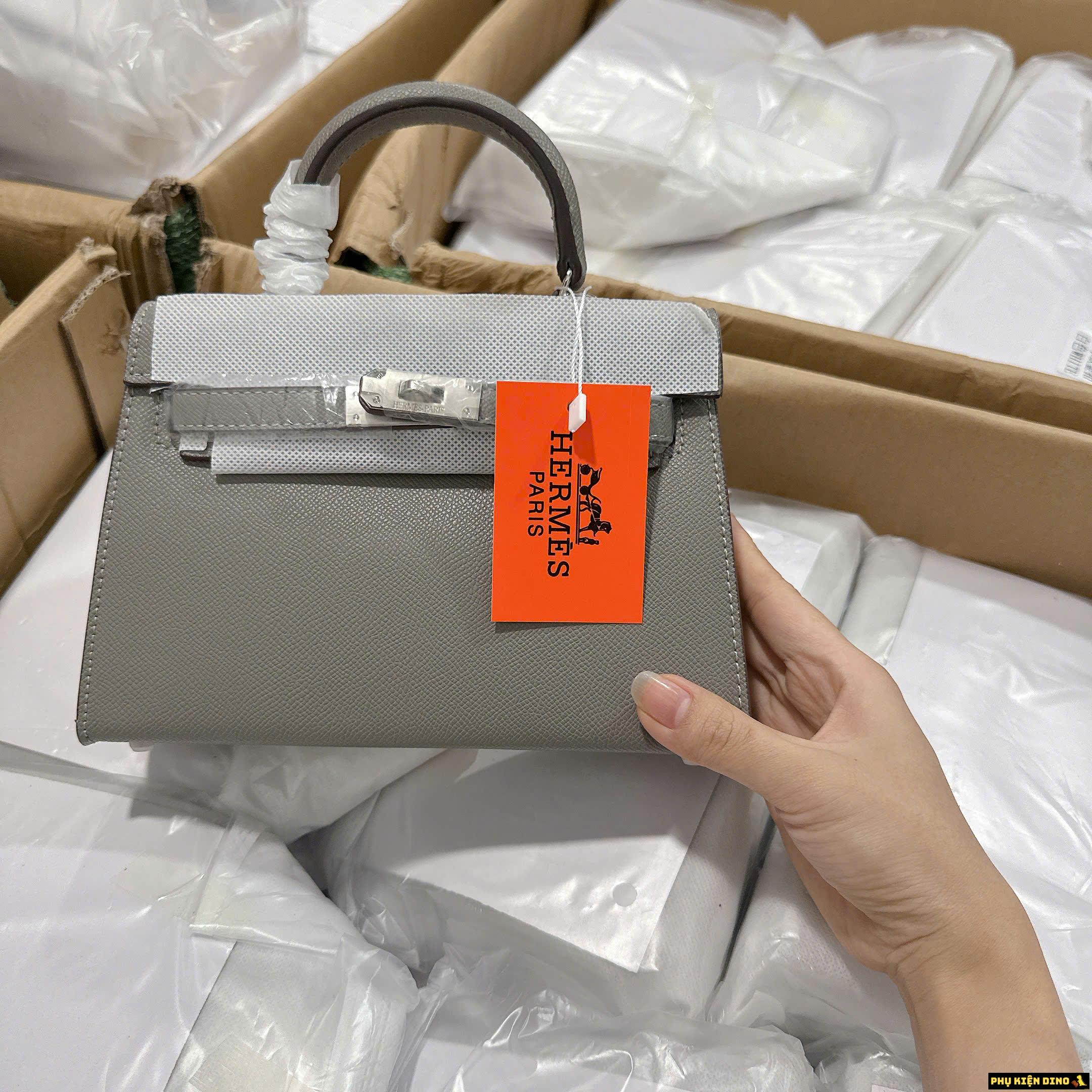 Túi Hermes Gray Màu Xám Size 22 Khóa Bạc 1 Túi Hermes Gray Màu Xám Size 22