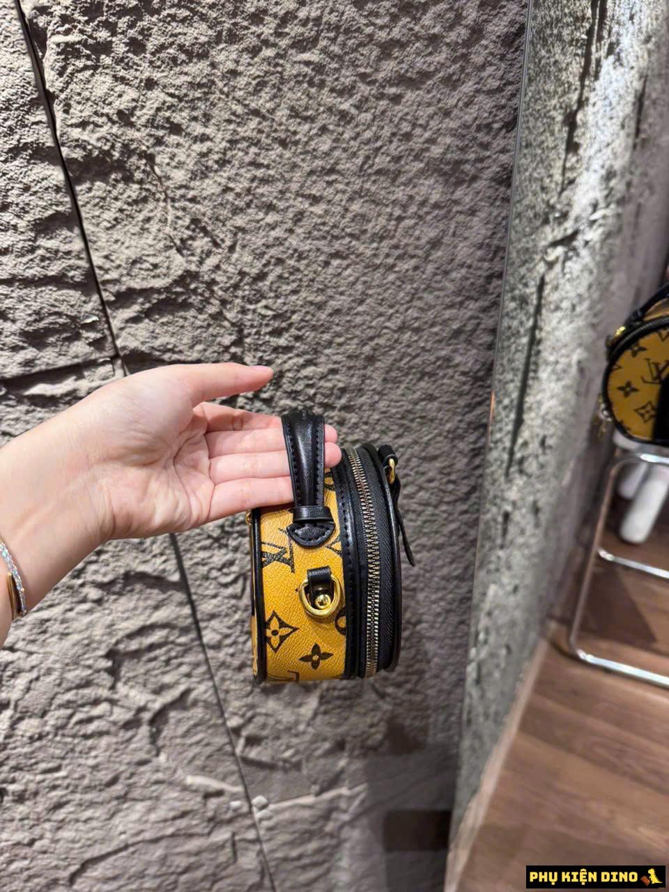 Túi Louis Vuitton Petite Boite Màu Nâu Viền Đen