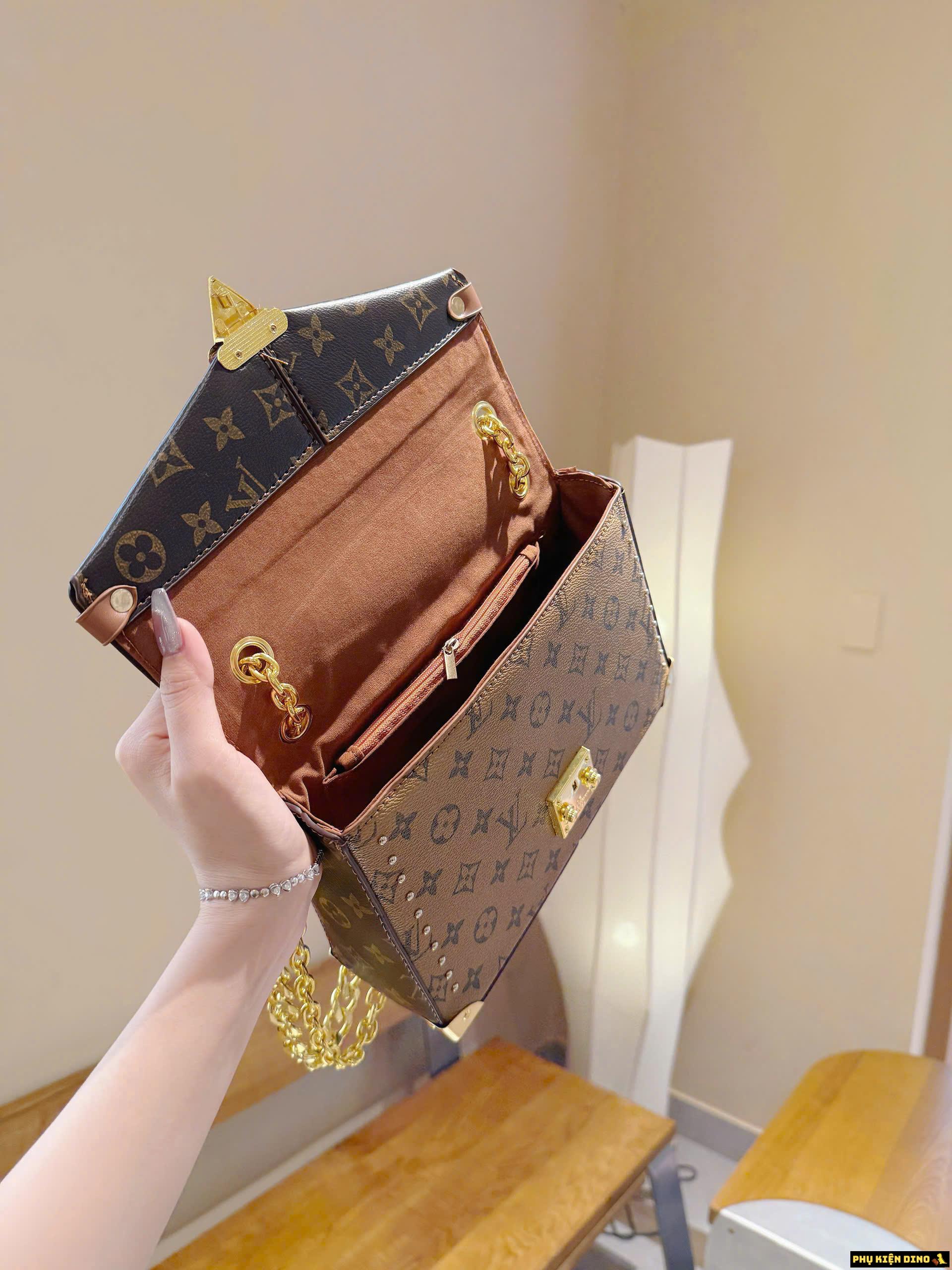 Túi LV Louis Vuitton Pochette Métis Monogram Reverse Màu Nâu 6 Túi LV Pochette Métis Màu Nâu