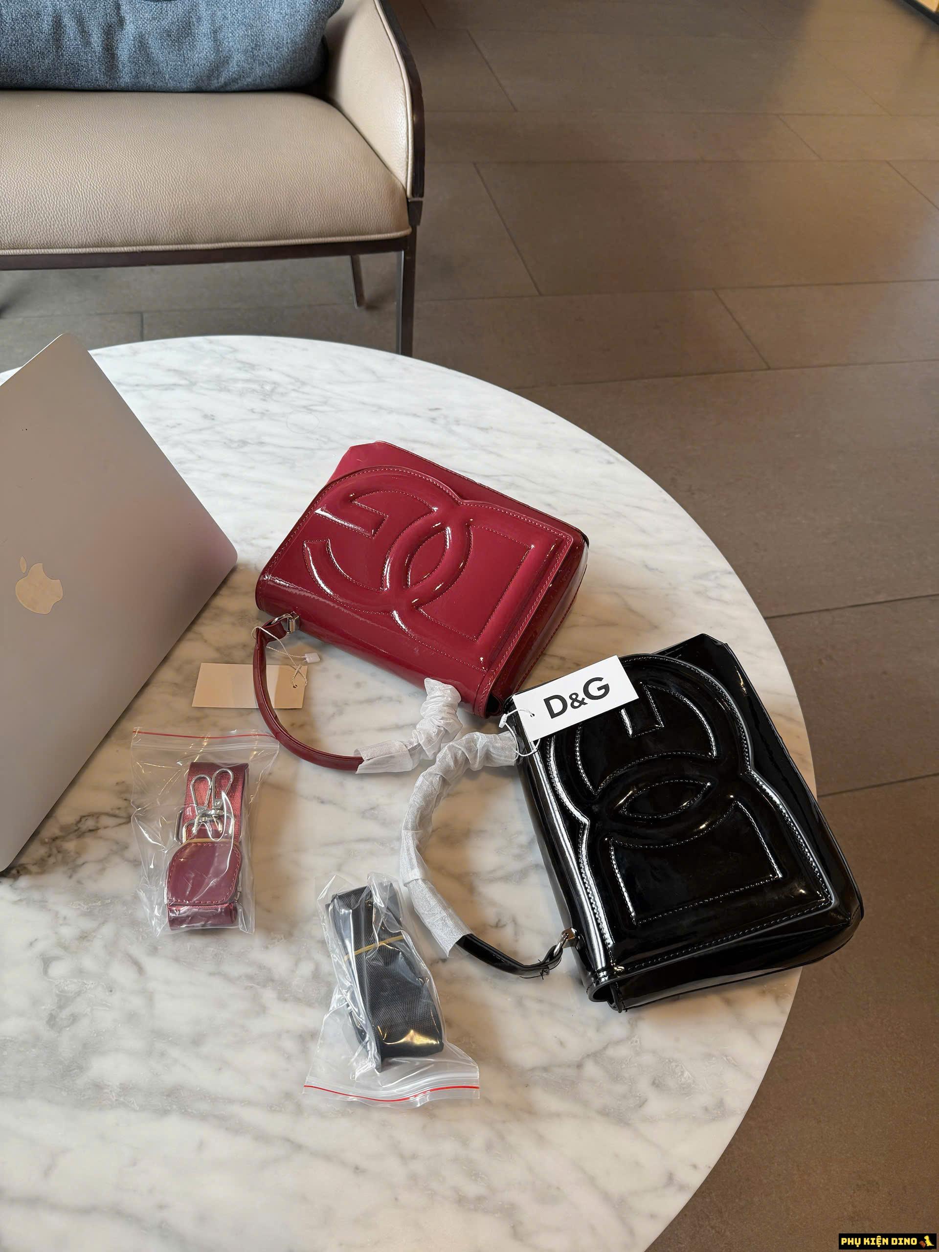 Túi Nữ Dolce & Gabbana DG Logo Bag Red Black 11 Túi Nữ DG Logo Bag Red Black