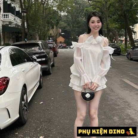 Túi Xách Chanel 23k Hula Hoop Màu Trắng Đen Hoa Trà 7 Túi Xách Chanel 23k Hula Hoop Màu Trắng Đen Hoa Trà