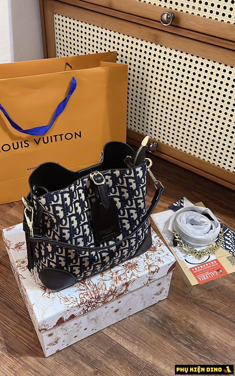 Túi Xách Nữ Dior Giỏ Họa Tiết Trắng Đen Fullbox 3 Túi Xách Nữ Dior Họa Tiết