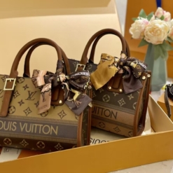 Túi LV Louis Vuitton Hai Quai Dáng Ngang Fullbox Kèm Khăn