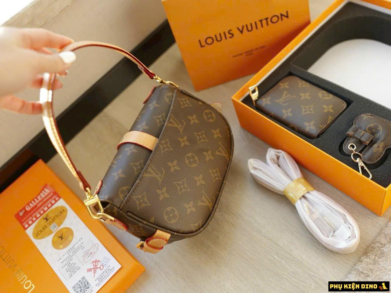 Bộ Quà Tặng Louis Vuitton LV Saumur BB Monogram Fullbox 6 Bộ sản phẩm Túi Louis Vuitton LV Saumur Màu Nâu