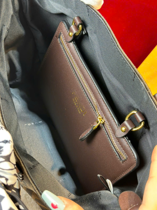 Túi Fendi Công Sở Nữ