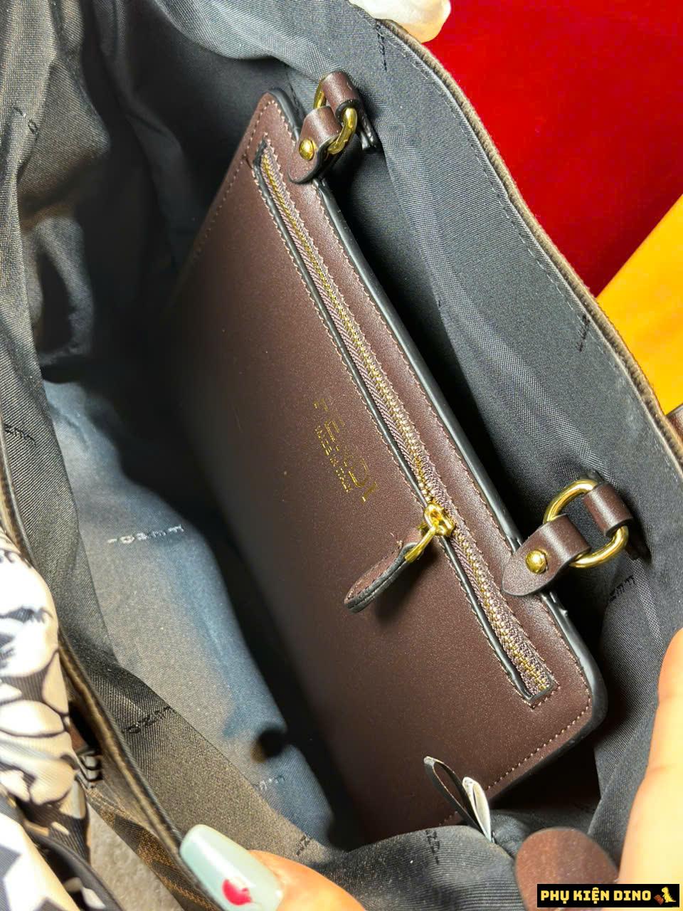 Túi Xách Nữ Công Sở Fendi Size 25 Fullbox Kèm Khăn 6 Túi Fendi Công Sở Nữ