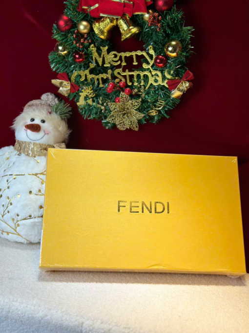Túi Xách Nữ Fendi Màu Nâu