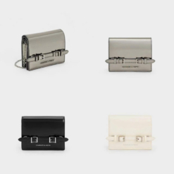 Ví Ngắn CNK Sloane Metallic Chain-Handle Đen Bạc Kèm Dây Đeo