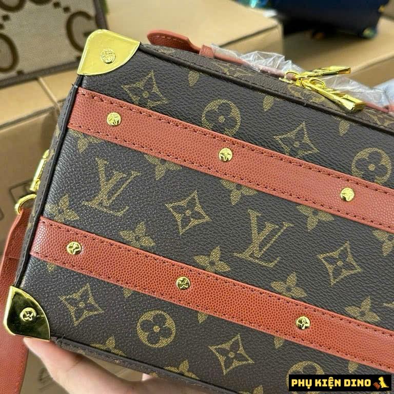 Túi Nam Louis Vuitton NBA Handle Trunk Monogram Like Auth 5 Túi Đeo Chéo Nam LV