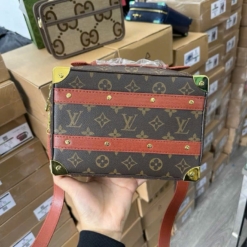 Túi Nam Louis Vuitton NBA Handle Trunk Monogram Like Auth