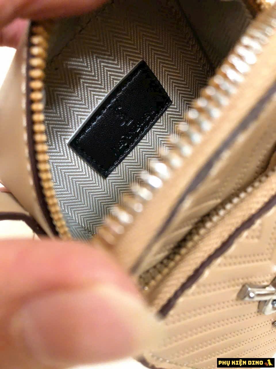 Túi YSL Saint Laurent Đựng Điện Thoại 11cmx19cm 9 Bên Trong Túi YSL Saint Laurent Đựng Điện Thoại