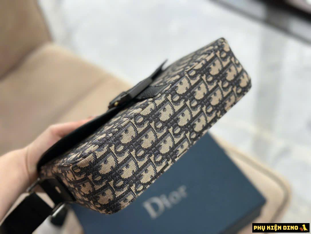 Túi Dior Mini Saddle Bag Strap Beige Dior Grained 1ADPO049YKS-H27E 7 Túi Dior Trắng Đen Họa Tiết Fullbox