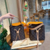 Túi Louis Vuitton LV Neonoe BB Size 20 Size 25 M46581 11 Túi Louis Vuitton LV Neonoe BB Size 20 Size 25