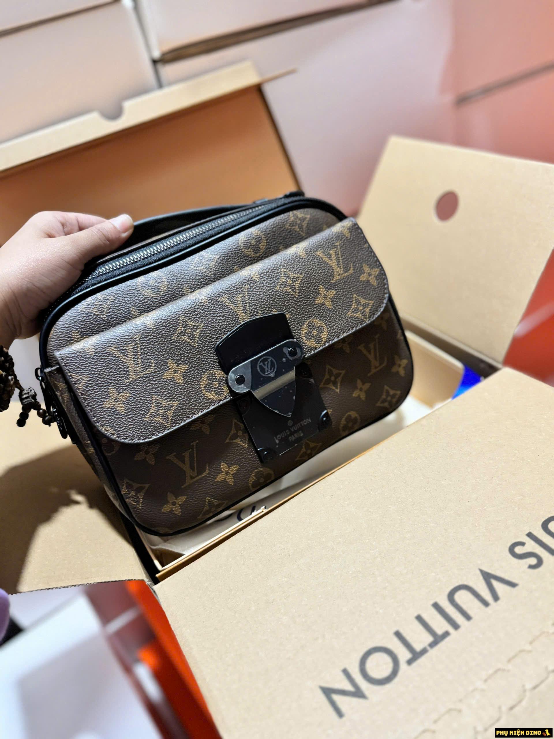 Túi Louis Vuitton LV S Lock Messenger Size 22 Fullbox M45806 4 Túi Louis Vuitton S Lock Messenger Brown