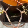 Túi Louis Vuitton LV Neonoe BB Size 20 Size 25 M46581 19 Túi LV Néonoé BB Nâu Họa Tiết