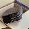 Túi Cầm Tay LV Pochette Kasai Nâu