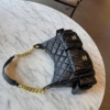 Túi Chanel Hot Màu Đen Fullbox