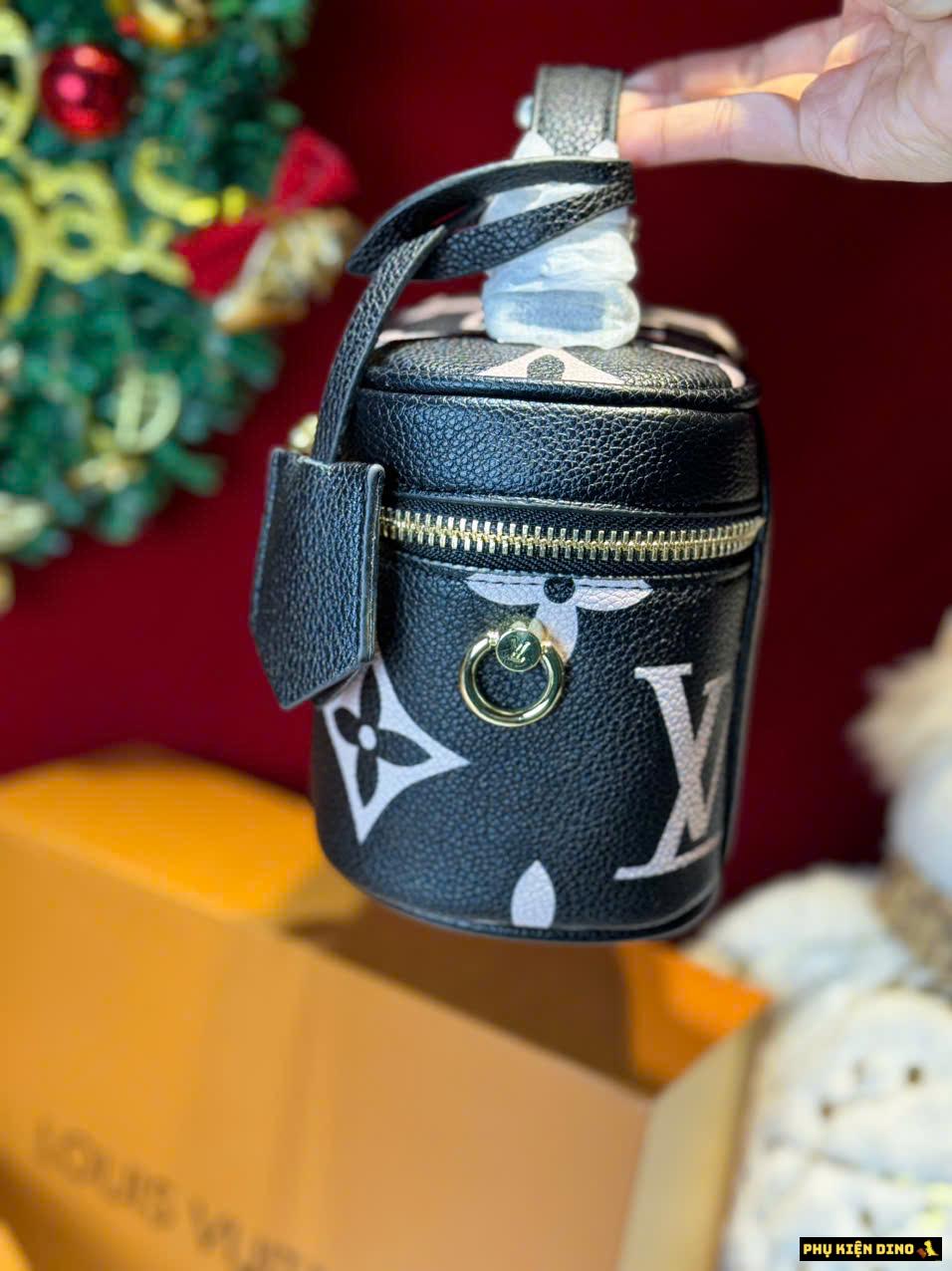 Túi Cốp Nữ LV Đen Trắng Size 16 Túi Cốp Nữ LV Đen Trắng Size 16