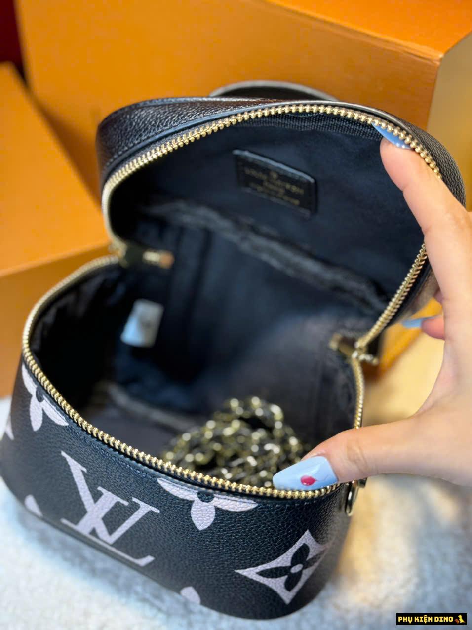 Túi LV Cốp Màu Đen Họa Tiết Kem Túi LV Cốp Màu Đen Họa Tiết Kem