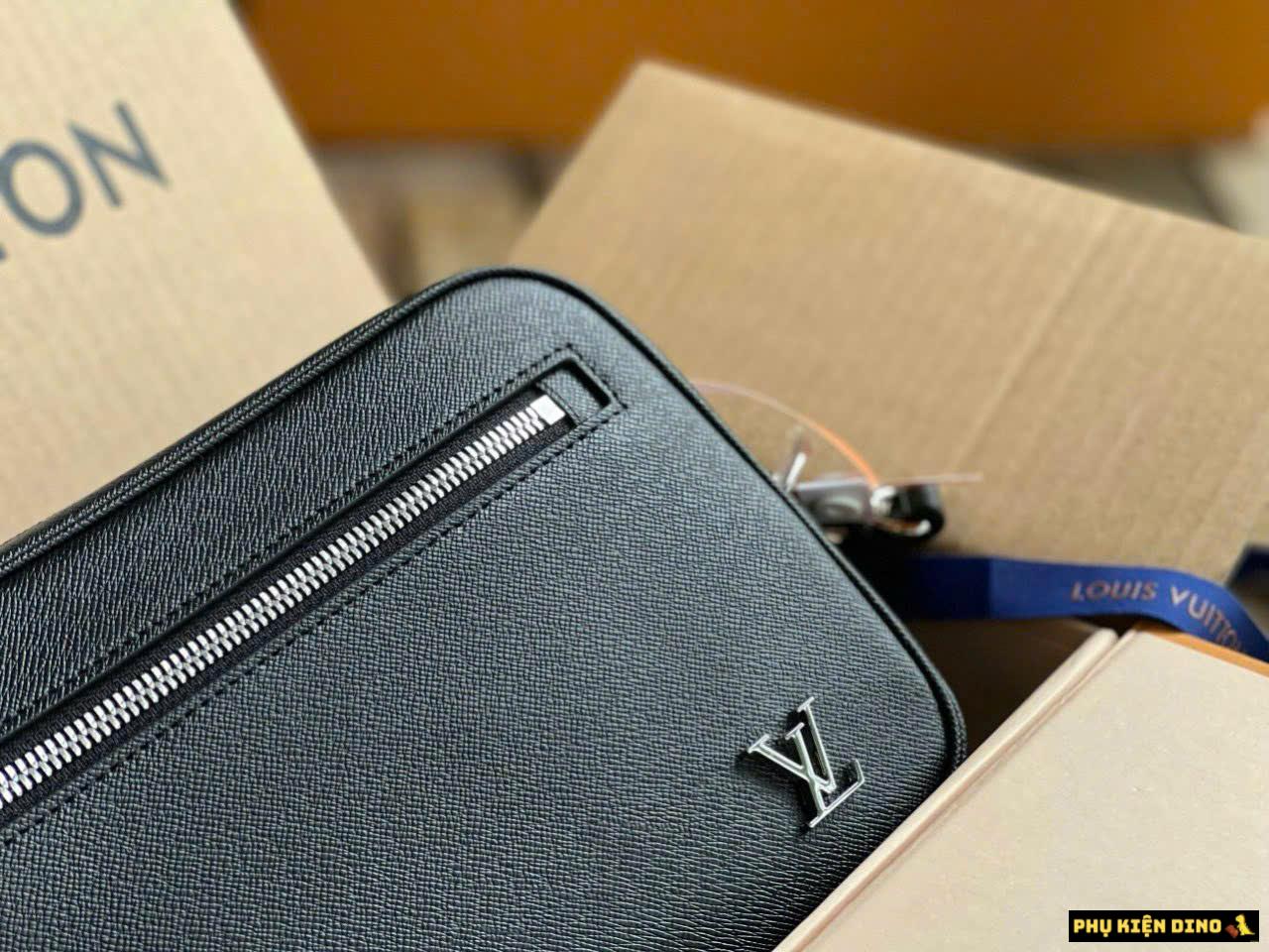 Túi LV Pochette Kasai Taiga Black Túi LV Pochette Kasai Taiga Black