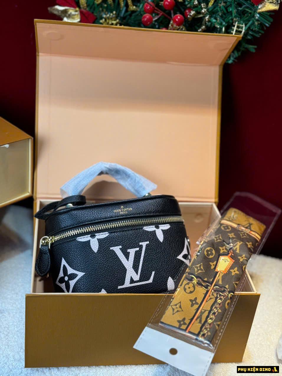 Túi Nữ Louis Vuitton Vanity Đen Trắng Kèm Khăn Túi Nữ Louis Vuitton Vanity Đen Trắng Kèm Khăn