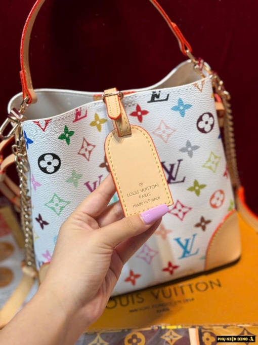 Tag Túi LV Louis Vuitton Leather White
