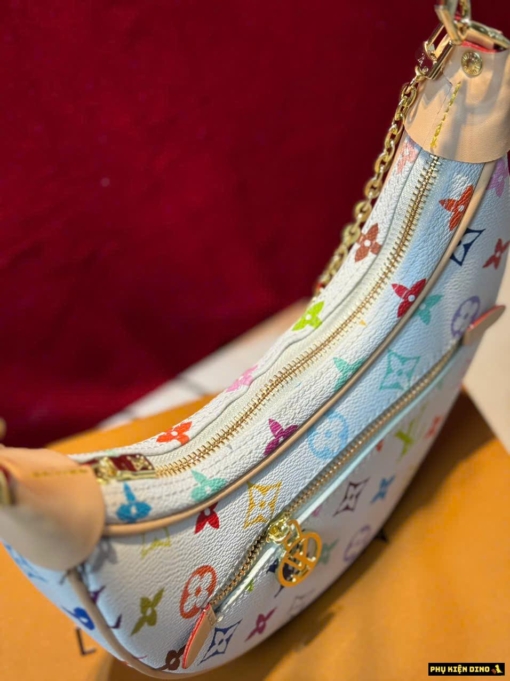 Túi Louis Vuitton LV Loop Dáng Thuyền Màu Trắng
