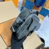 Túi Đeo Chéo Nam Louis Vuitton LV S Lock Messenger Gray Fullbox 17 Túi Louis Vuitton LV Lock Messenger Xám