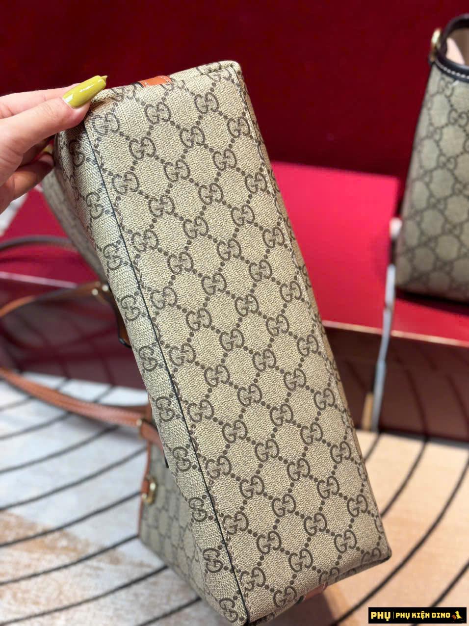 Túi Gucci GG Emblem Medium Tote Bag Size 32 Fullbox 8 Túi Gucci GG Emblem Brown