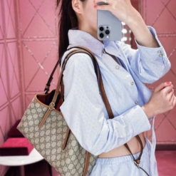 Túi Gucci GG Emblem Medium Tote Bag Màu Nâu Cam