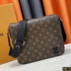 Túi Louis Vuitton District PM Messenger Bag 11 Túi Louis Vuitton District PM Messenger Bag Brown