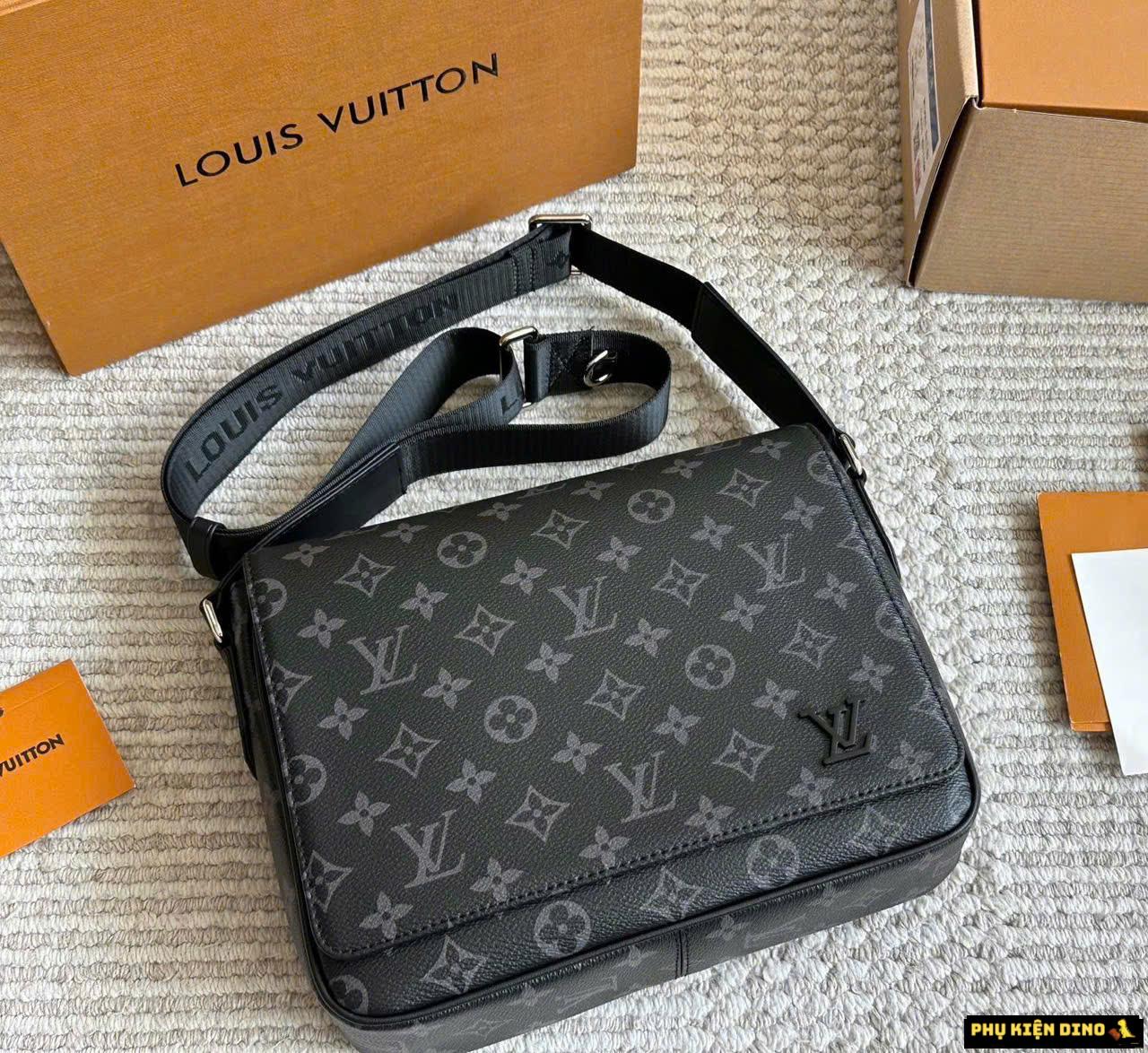 Túi Louis Vuitton District PM Messenger Bag 1 Túi Louis Vuitton District PM Messenger Bag