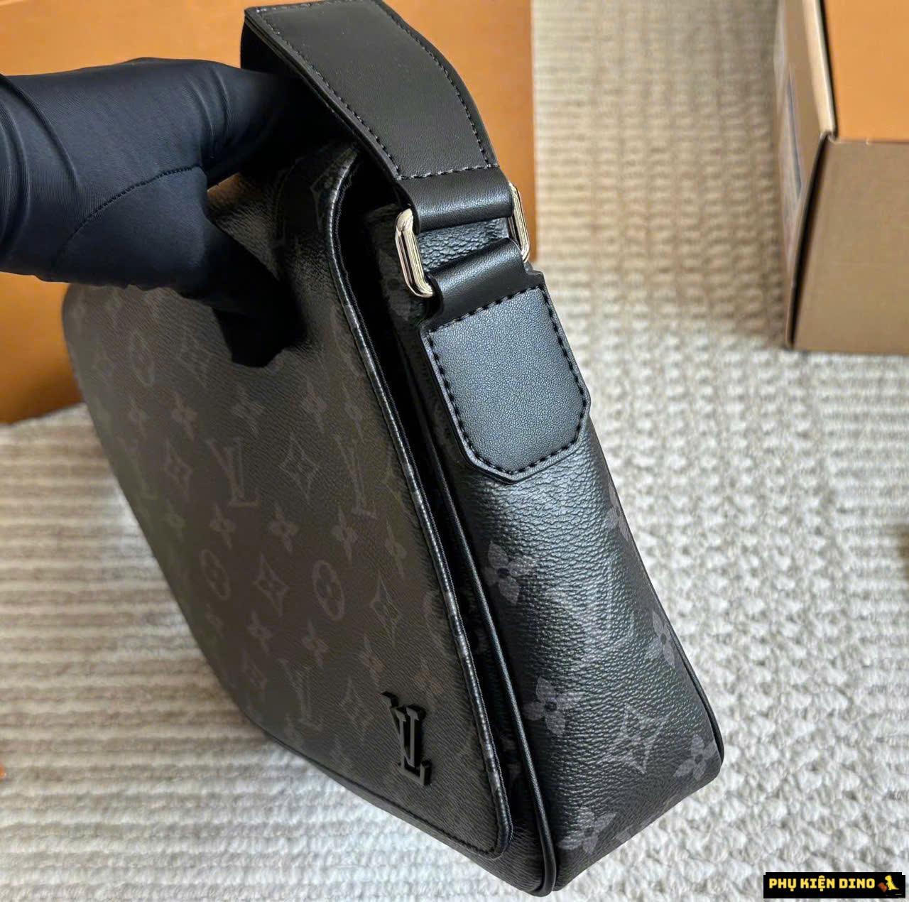 Túi Louis Vuitton District PM Messenger Bag 9 Túi Louis Vuitton District PM Messenger Màu Đen