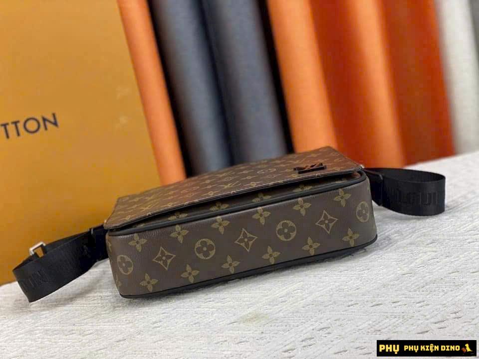 Túi Louis Vuitton District PM Messenger Bag 8 Túi Louis Vuitton LV District PM Messenger Màu Nâu Họa Tiết