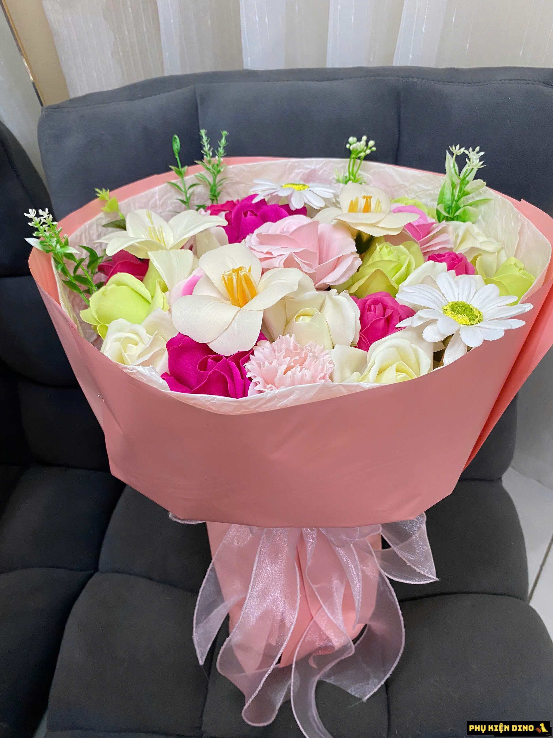 Bó Hoa Sáp Thơm Cao Cấp 35 Bông Tặng Kèm Nơ 2305 Florist - 2305HS002 4 Bó Hoa Tròn Tặng Kèm Nơ Quà Tặng Vĩnh Cữu