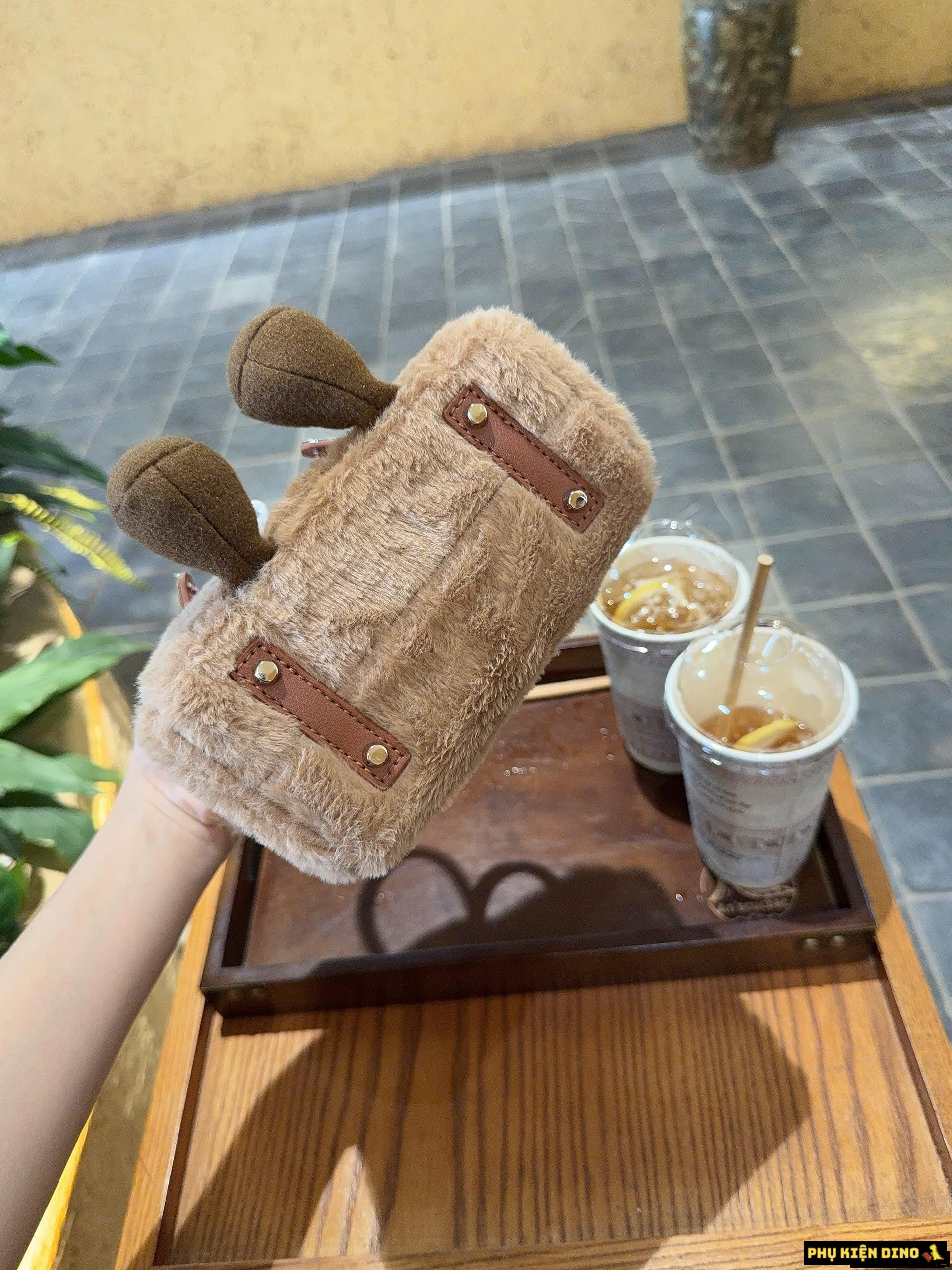 Túi Jellycat Birkin Lông Size 20 Màu Nâu 11 Đáy Túi Jellycat Birkin Brown Fur Shoulder Bag Size 20