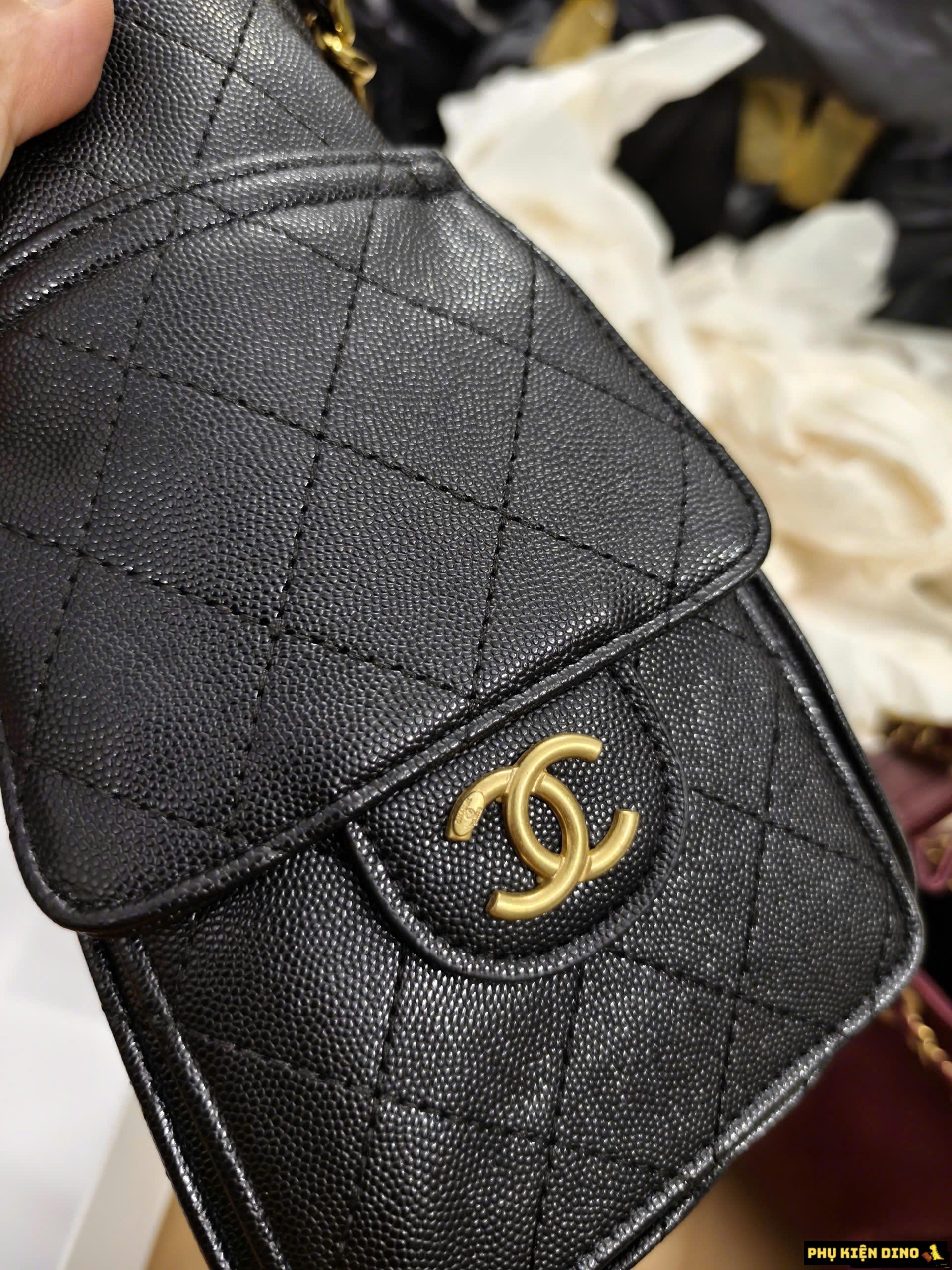 Túi Chanel Small Hobo Bag Black Caviar Antique Gold Hardware 7 Túi Chanel Small Hobo Bag Black Caviar Antique Gold Hardware Màu Đen