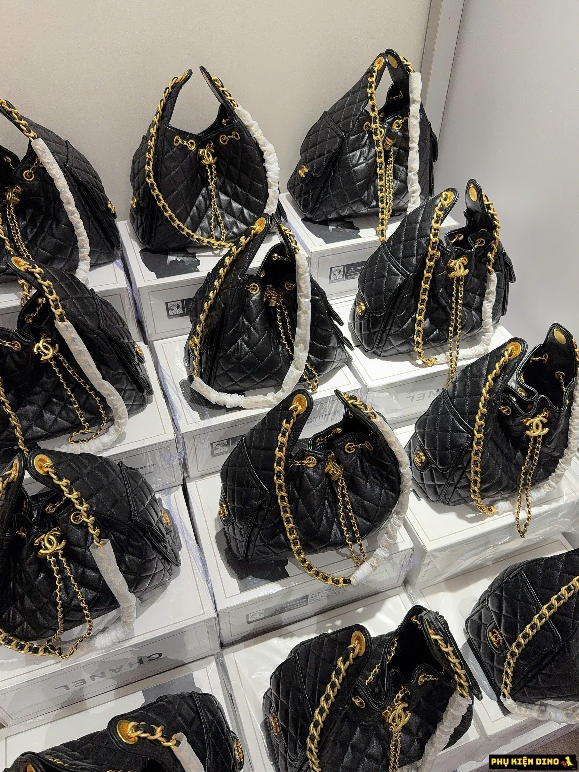 Túi Chanel Small Hobo Bag Black Caviar Antique Gold Hardware 4 Túi Chanel Small Hobo Bag Black Caviar Antique Gold Hardware New Fullbox