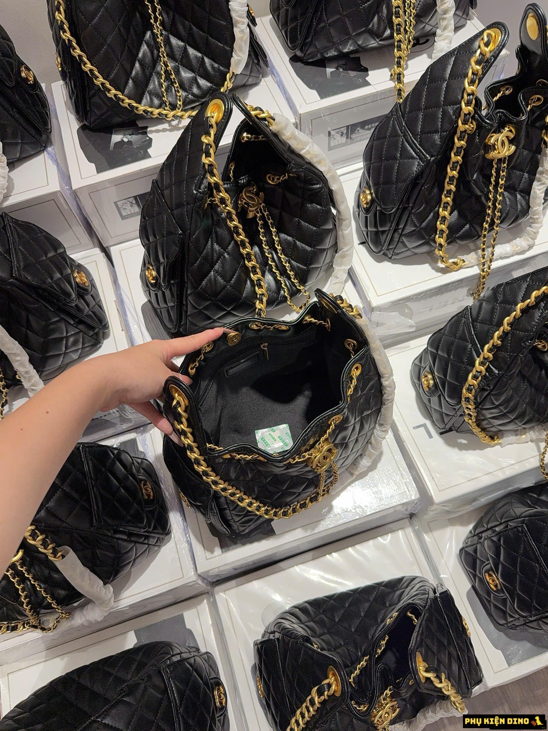 Túi Chanel Small Hobo Bag Black Caviar Antique Gold Hardware 5 Túi Chanel Small Hobo Bag Black Caviar Gold Hardware Màu Đen Cao Cấp