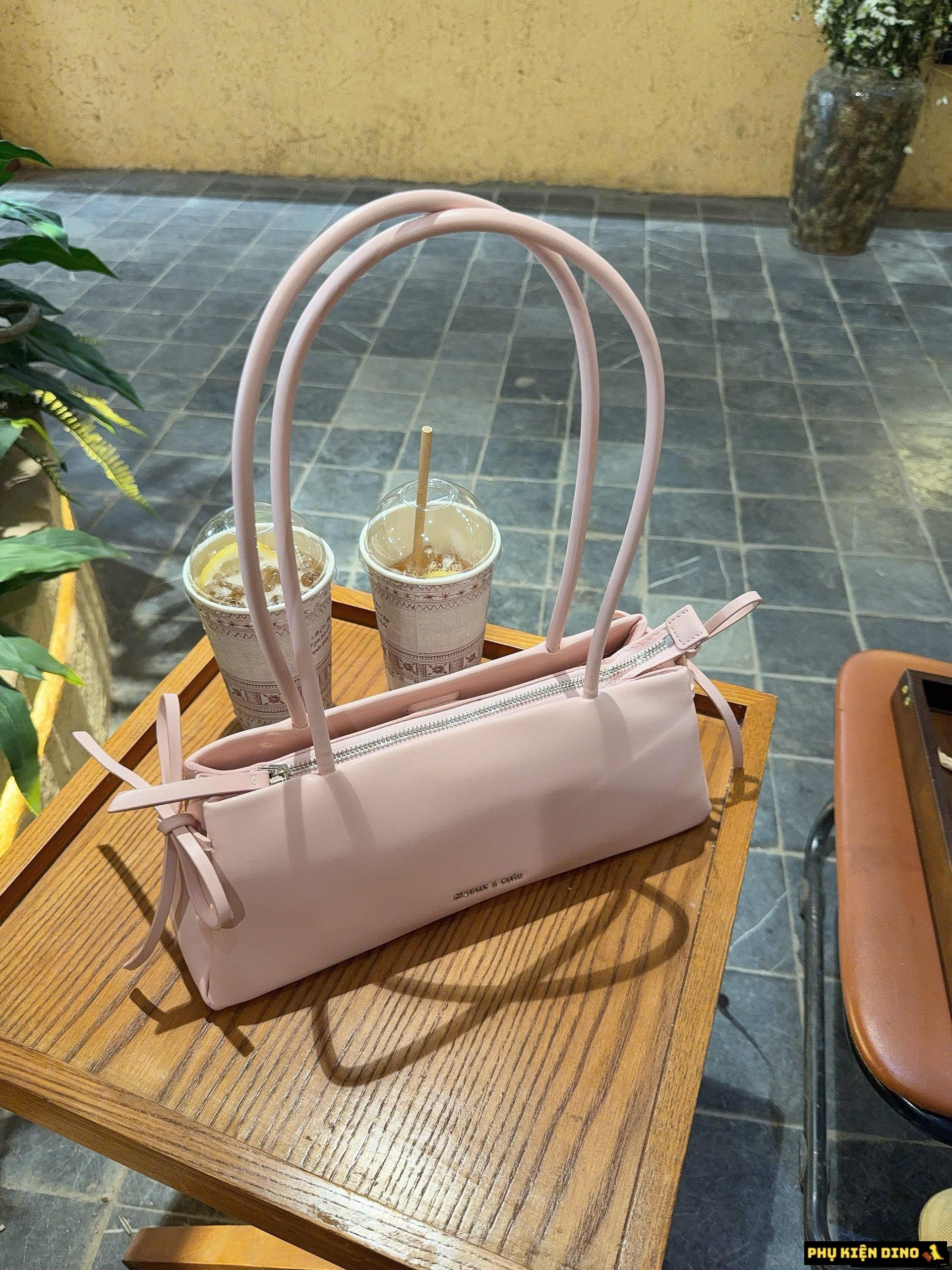Túi Charles & Keith CNK Hazel Bow Elongated Shoulder Bag 12 Túi Charles Keith CNK Hazel Bow Elongated Trapeze Shoulder Bag Pink