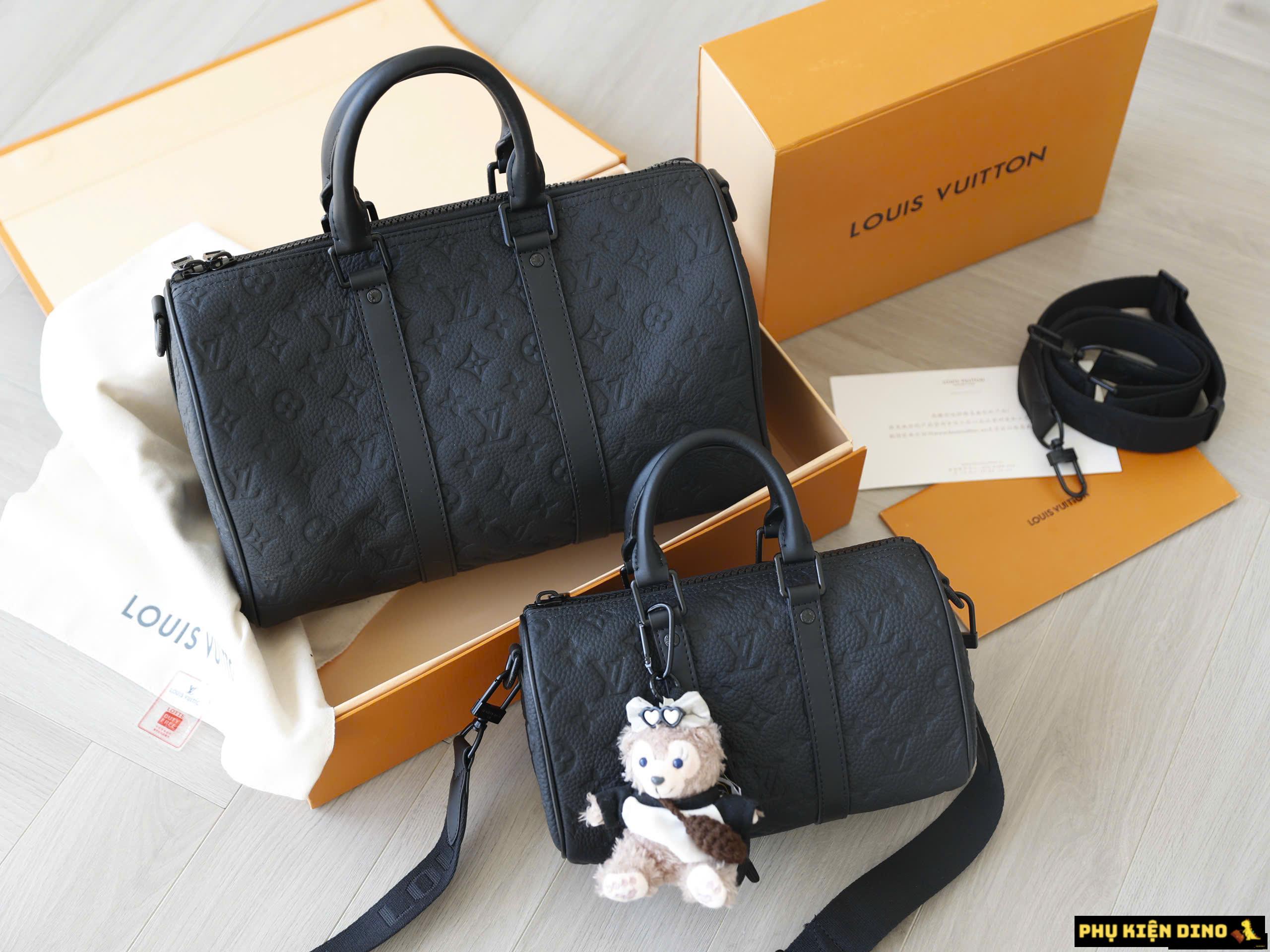 Túi Trống Louis Vuitton LV Keepall Bandouliere Size 25 Size 30 M22765 17 Túi Đeo Chéo Louis Vuitton Keepall 25 30