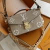Túi Louis Vuitton LV Pochette Metis East West Cream Black Fullbox 40 Túi Đeo Vai LV Pochette Metis East West Màu Kem Nguyên Seal