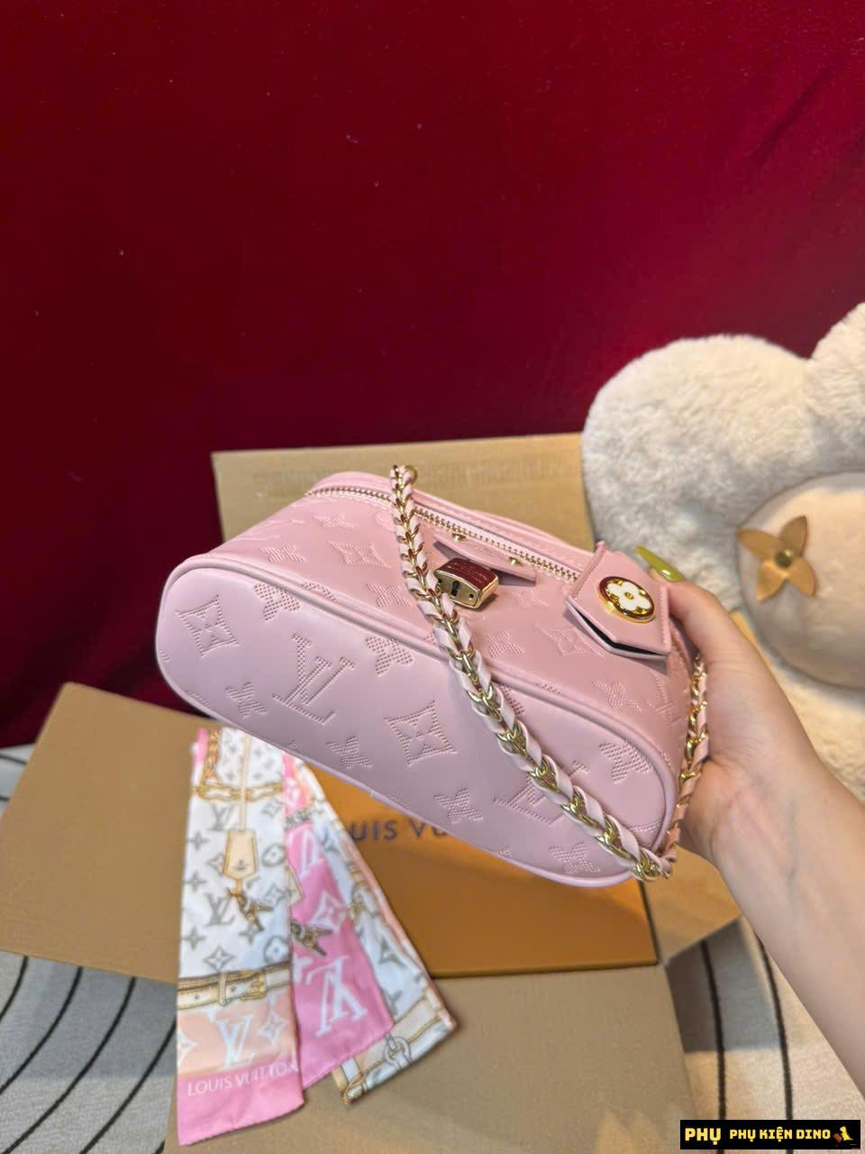 Túi Louis Vuitton LV Vanity Chain Pouch Fullbox Kèm Khăn Size 18 10 Túi Louis Vuitton Vanity Chain Pouch Dập Nổi