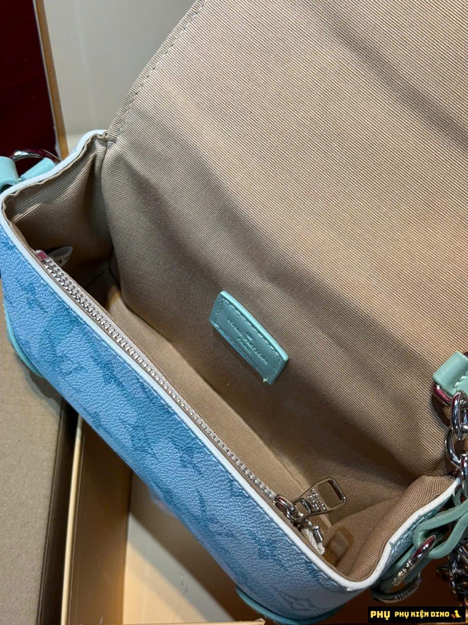 Túi Louis Vuitton LV Steamer Wearable Wallet Aquagarden Size 18 M22637 7 Túi LV Steamer Wearable Wallet Họa Tiết Giọt Nước Chuẩn