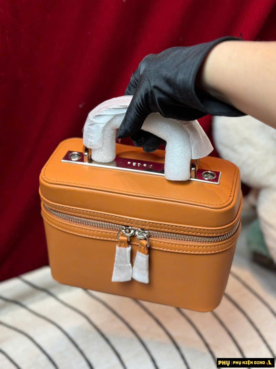 Túi Đeo Chéo Nữ Pedro Ari Boxy Shoulder Bag Camel Màu Nâu 4 Túi Pedro Ari Boxy Shoulder Bag Màu Nâu Camel Cao Cấp